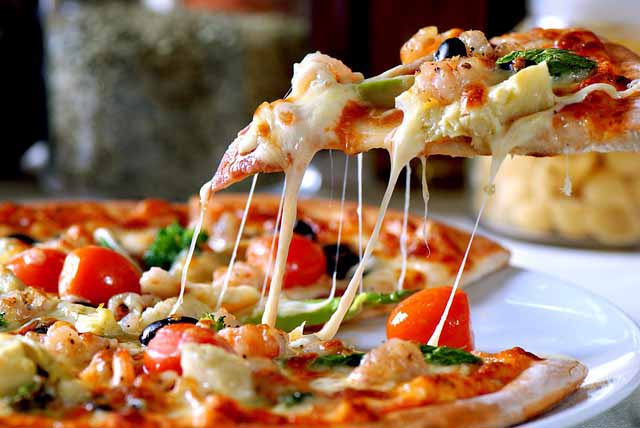 spring pizza: pizza primavera